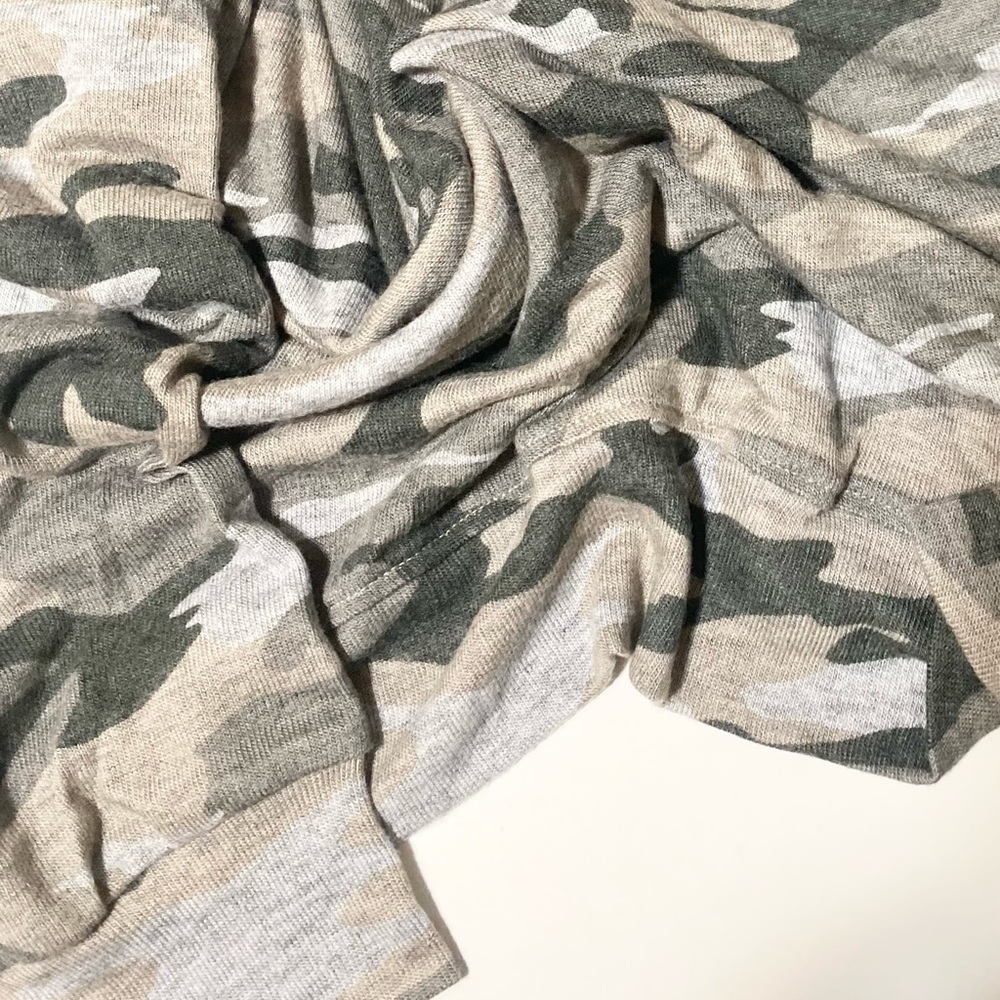 Sundry Camo Pullover Sweatshirt - Picture 8 of 9